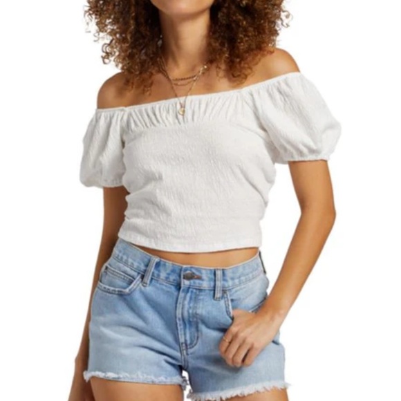 Billabong Tops - BILLABONG WOMENS
FLIRT ON KNIT OFF‎ THE SHOULD TOP